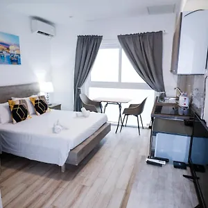 Napoli Guest house Saint Julian's