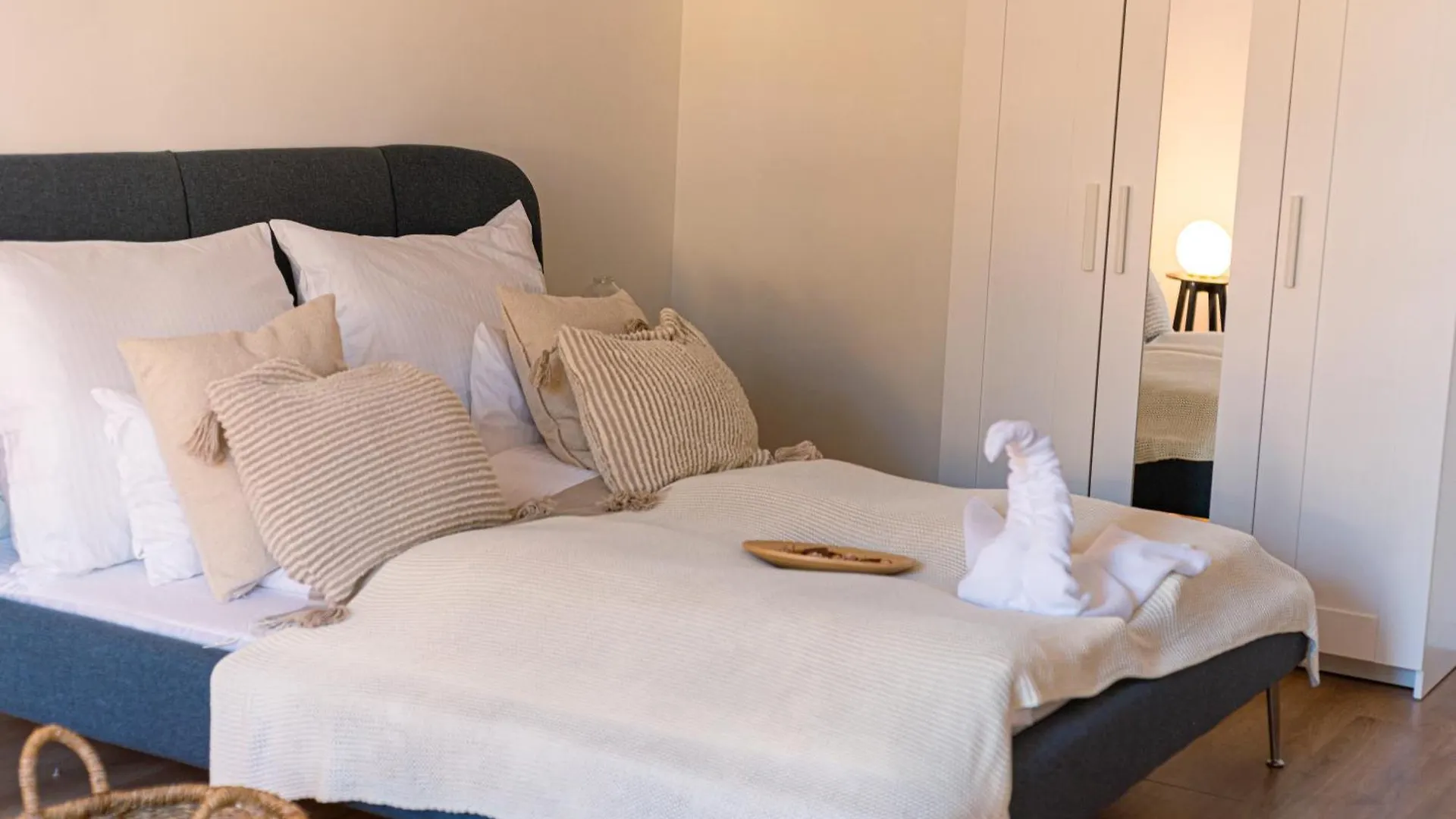 Aparthotel Deluxe Swan Stone Castle Apartment Budapest